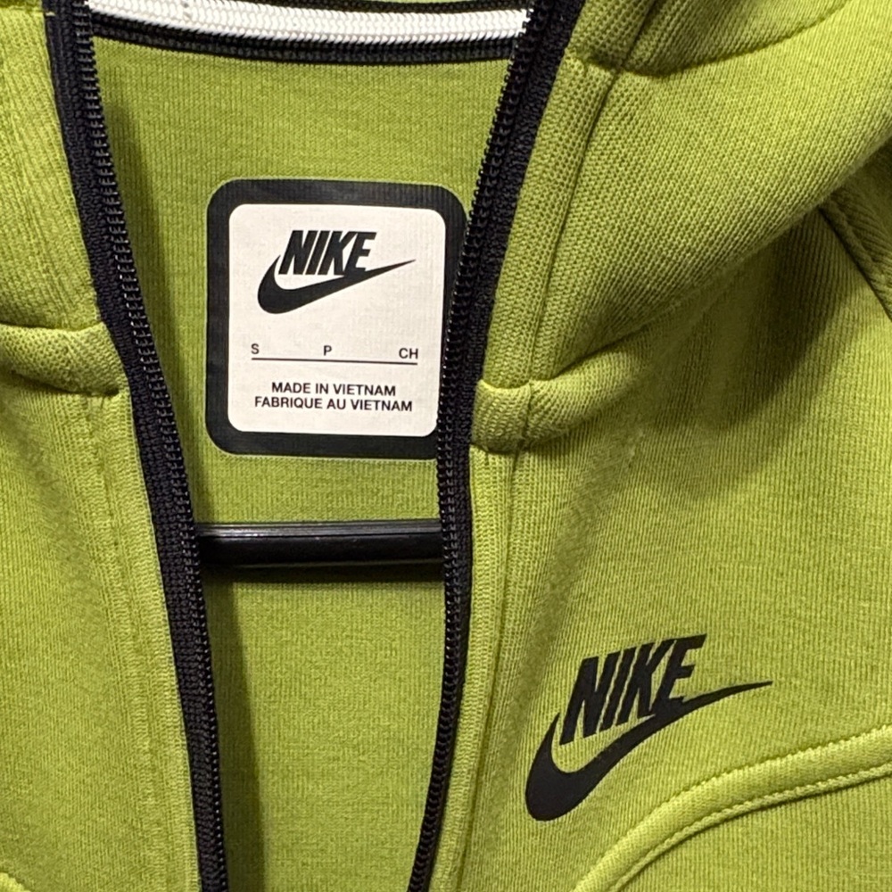 Nike Tech Fleece- Kids Olive Green Hoodie - Picture 2 of 6